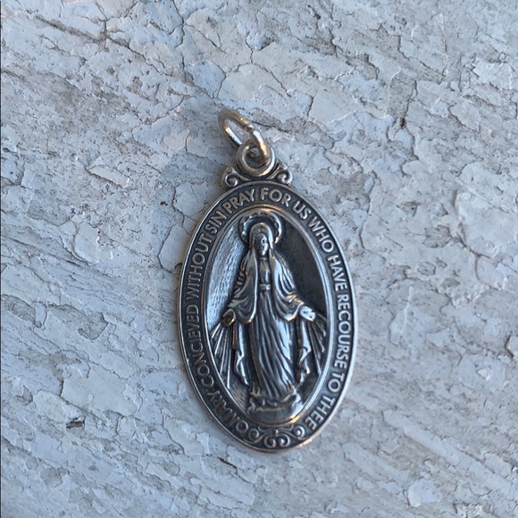 Vintage Sterling Saint Mary Pray for Us Pendant - Picture 8 of 16